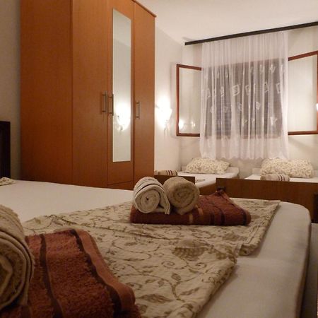 Apartments Aleksic ซูโตมอเร ภายนอก รูปภาพ