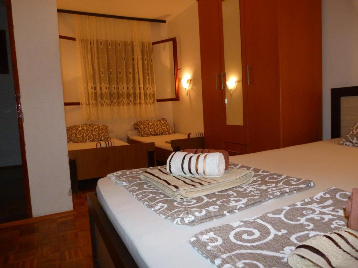 Apartments Aleksic ซูโตมอเร ภายนอก รูปภาพ
