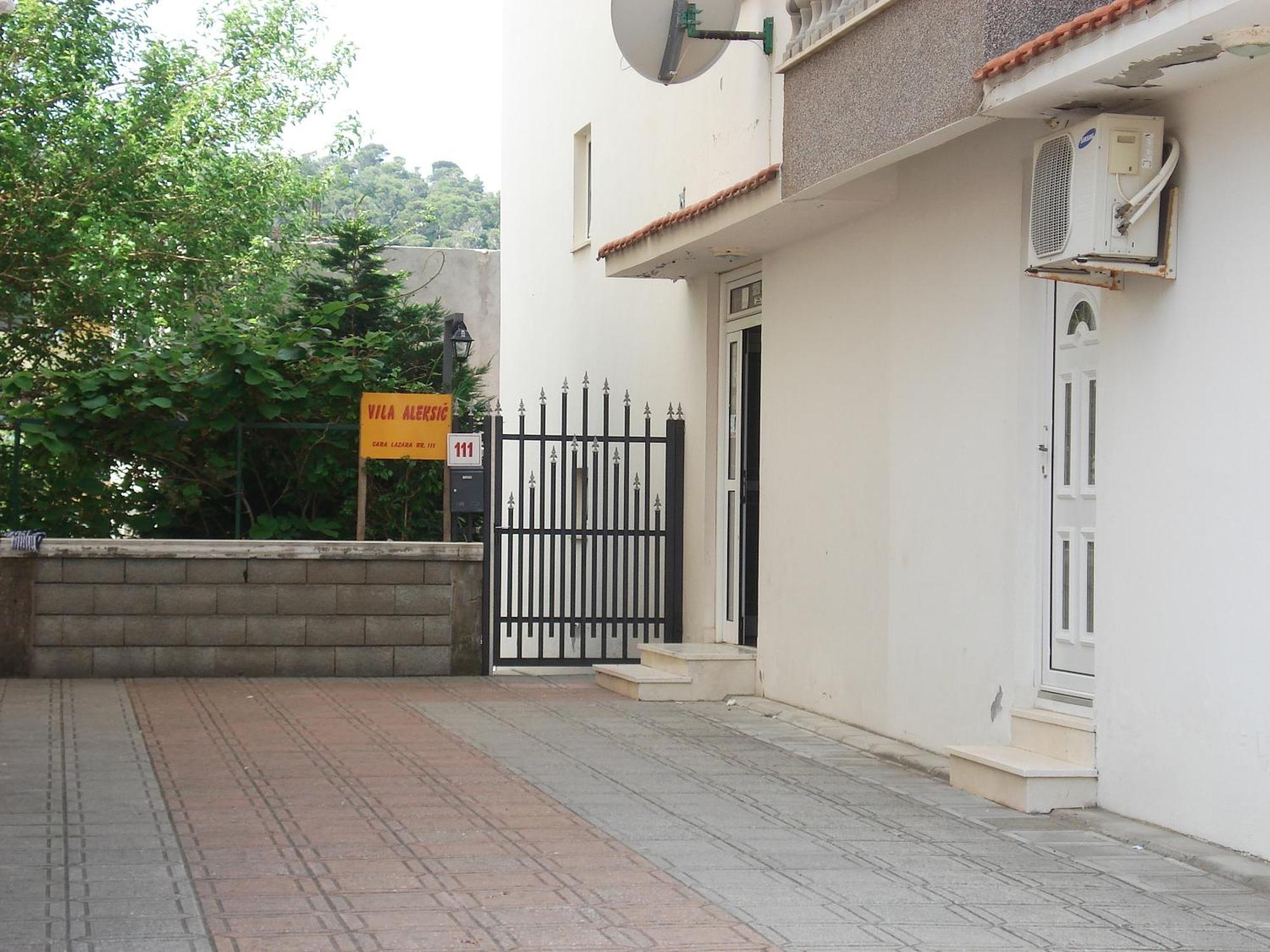 Apartments Aleksic ซูโตมอเร ภายนอก รูปภาพ