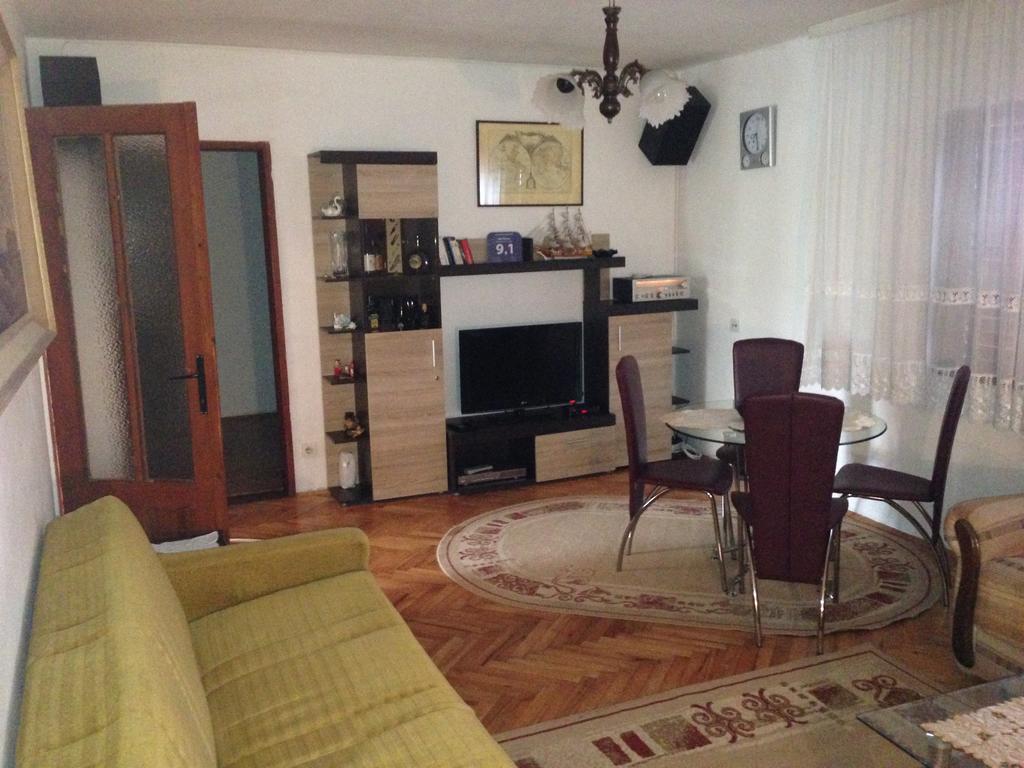 Apartments Aleksic ซูโตมอเร ภายนอก รูปภาพ